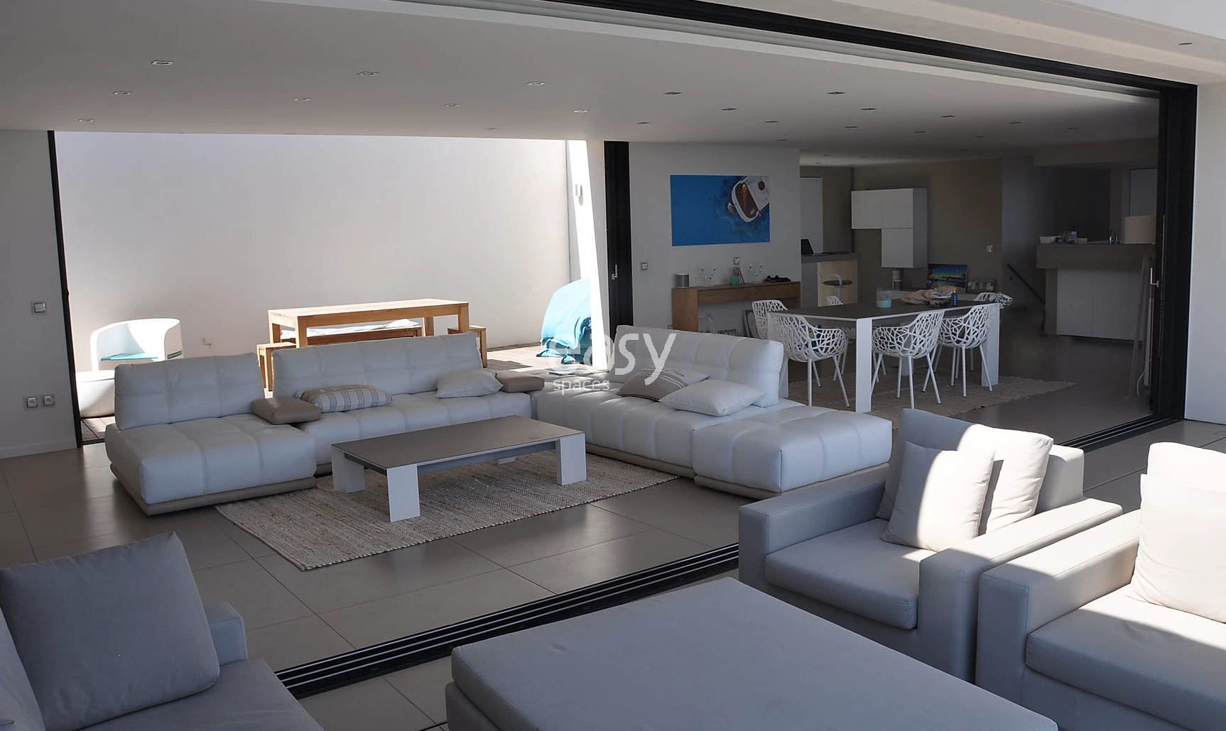 villa moderne en location pour prise de vues saint tropez